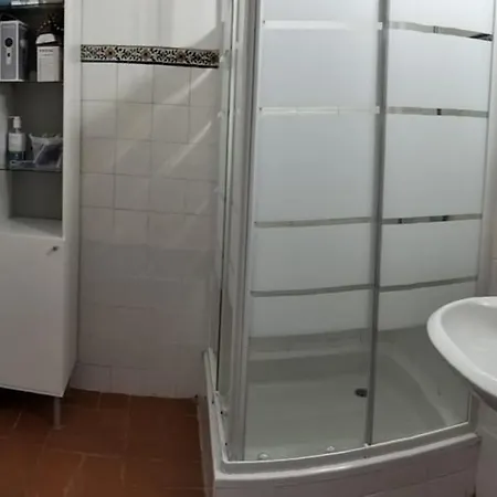 וילה Pool&terrace Sweet טאווירה