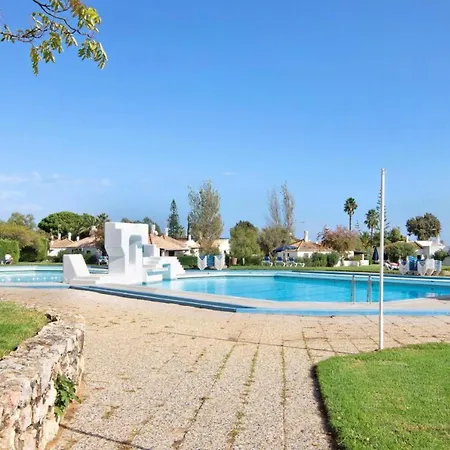 וילה Pool&terrace Sweet *