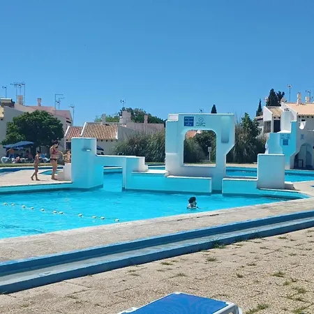 וילה Pool&terrace Sweet *